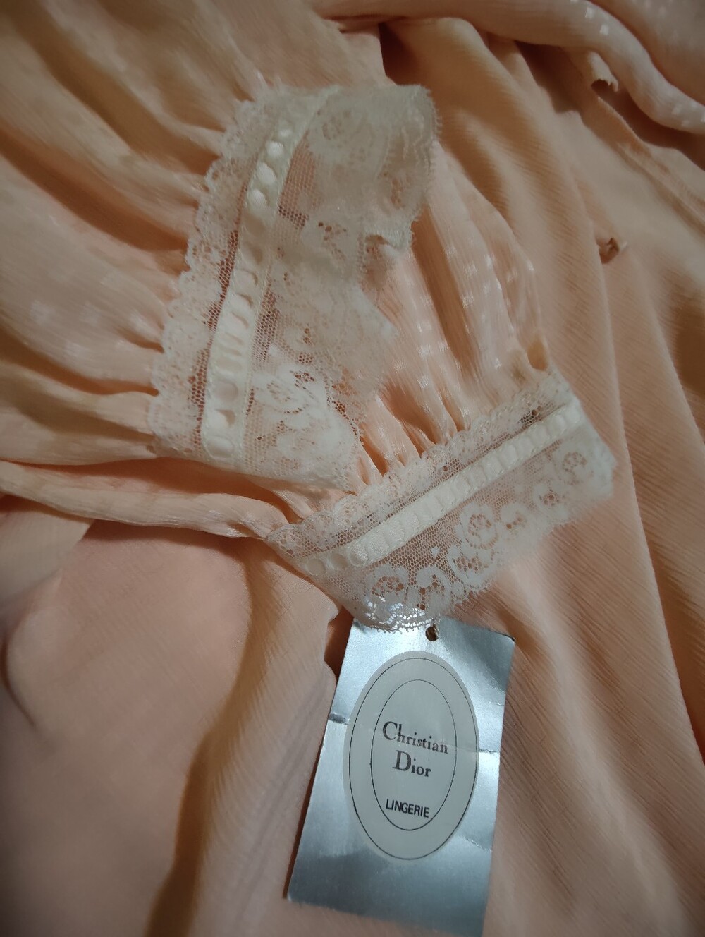 New With Tag Dior Vintage Light Peach Lace-Trim Long Nightgown & Robe Set - Picture 5 of 12